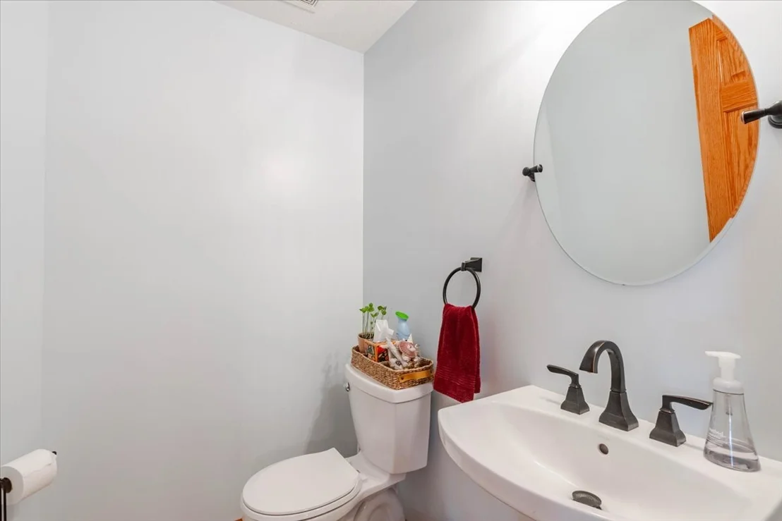 Photo of 9962 Wolf Hill Road