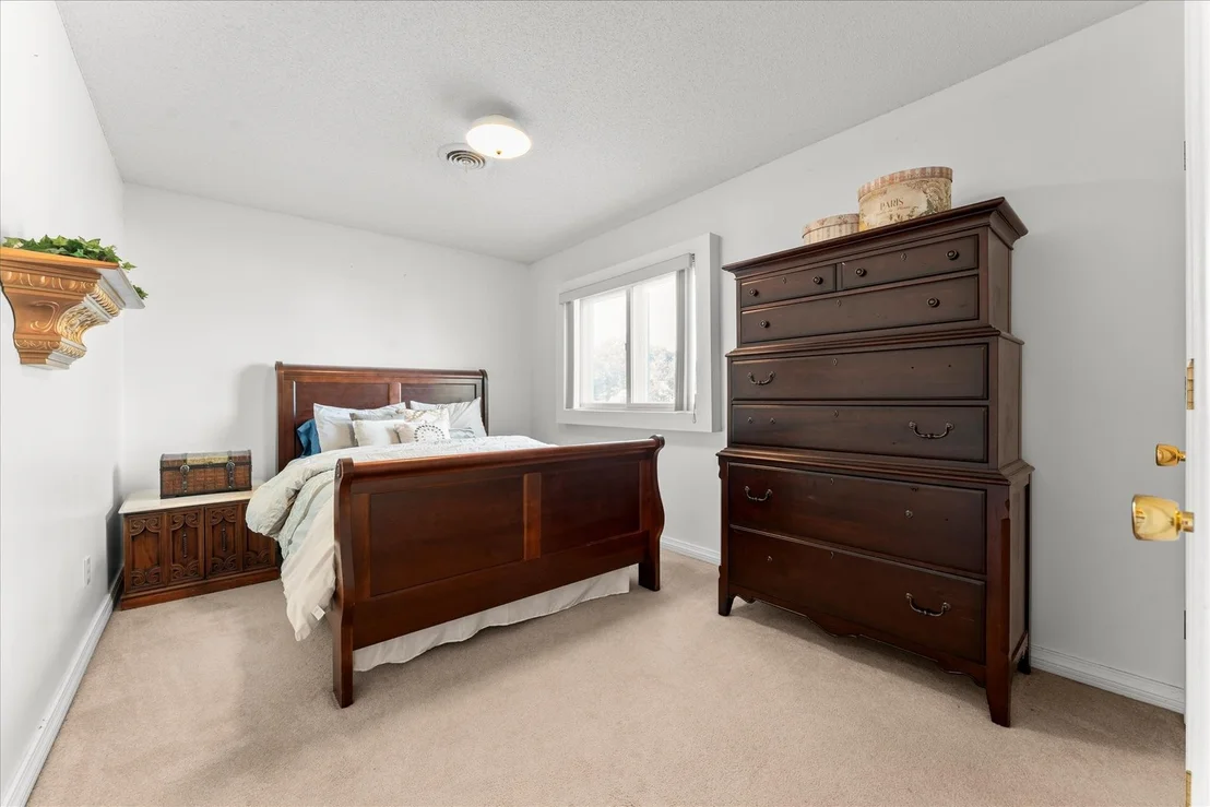 Photo of 1708 Oak Park Drive
