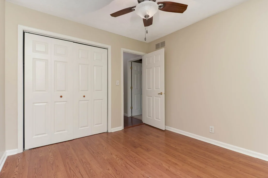 Photo of 19356 Nottingham Drive