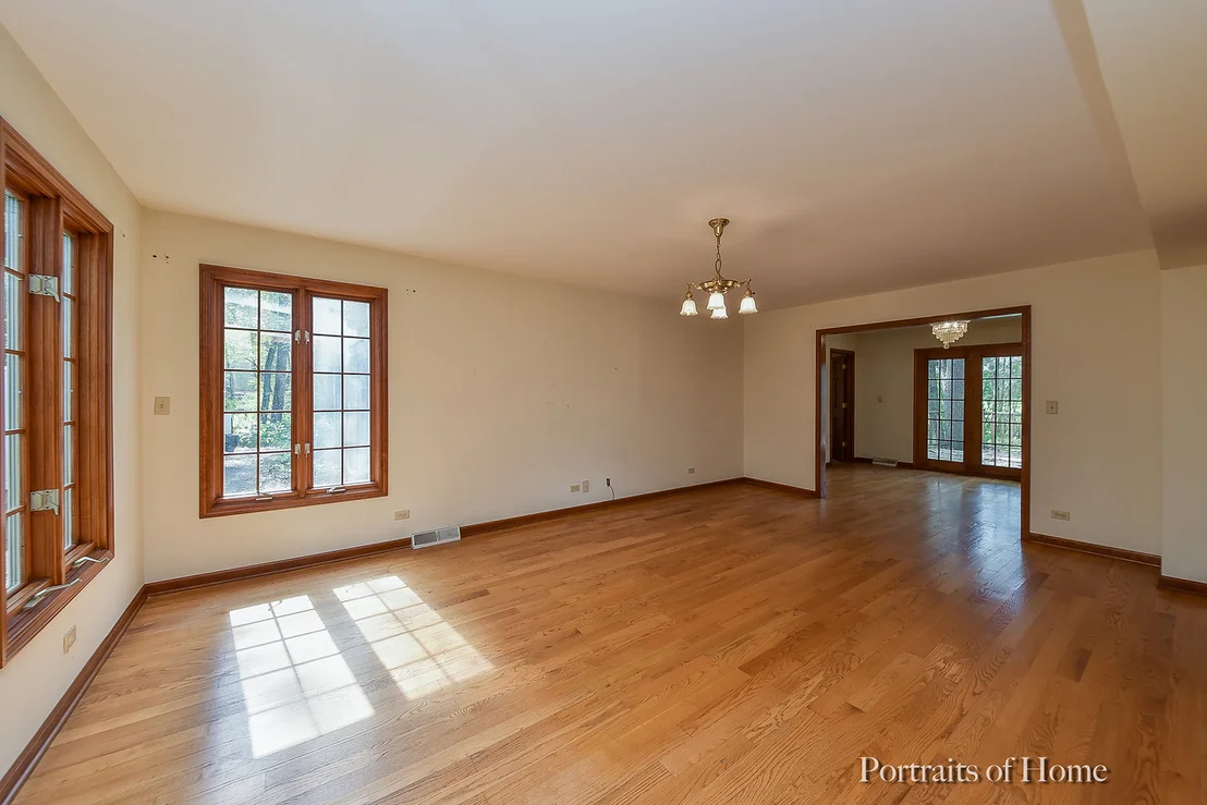 Photo of 2N440 Landrose Lane