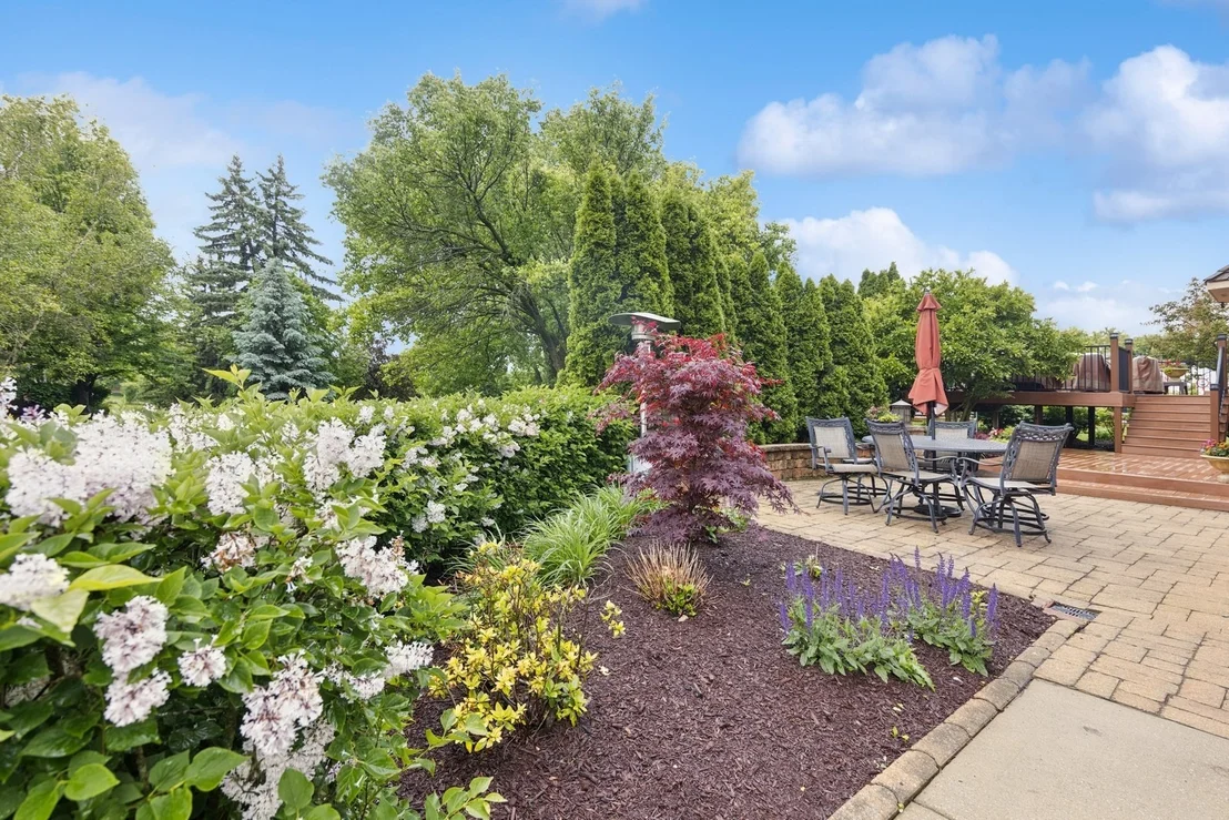 Photo of 8401 Golfview Drive