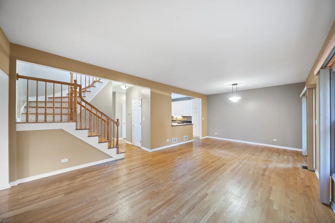 Photo of 1812 MONROE Court