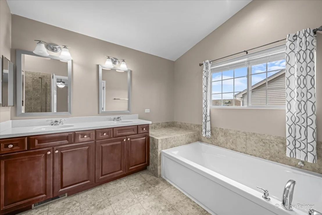 Photo of 8992 Pearsall Drive