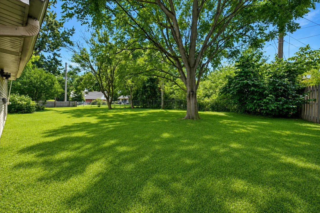 Photo of 368 Sycamore Drive