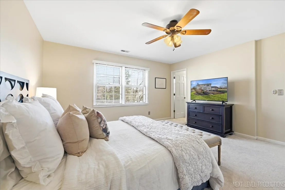 Photo of 549 Bloomfield Circle