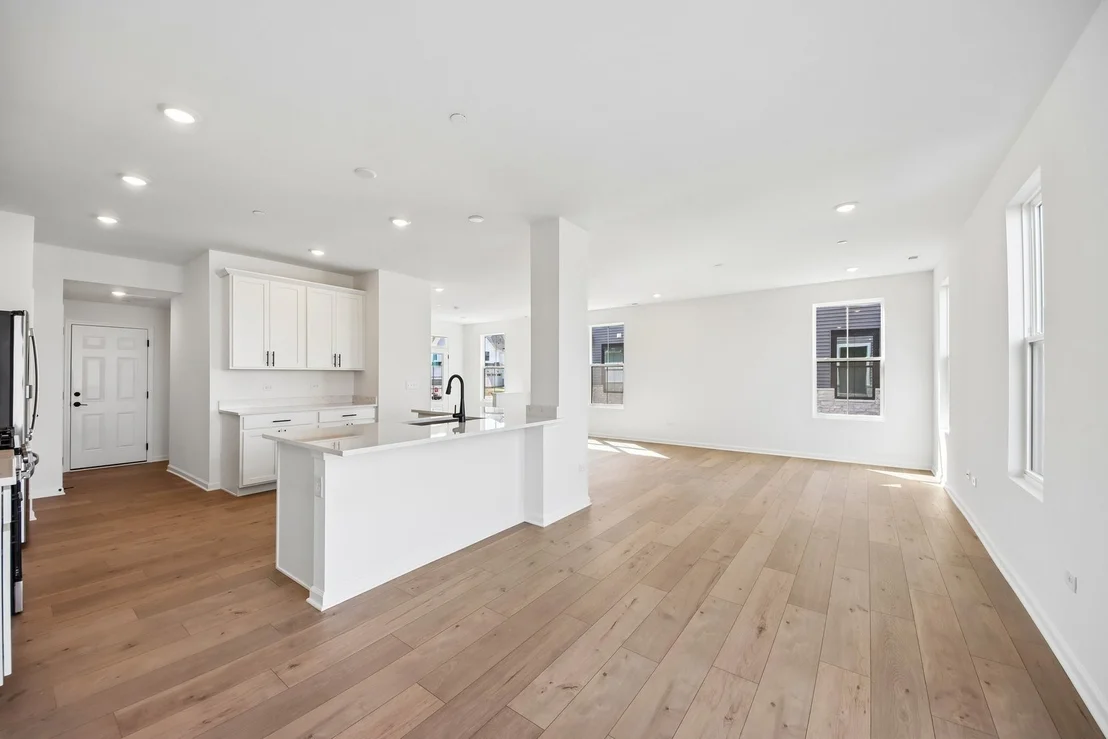 Photo of 15451 W Amelia Circle