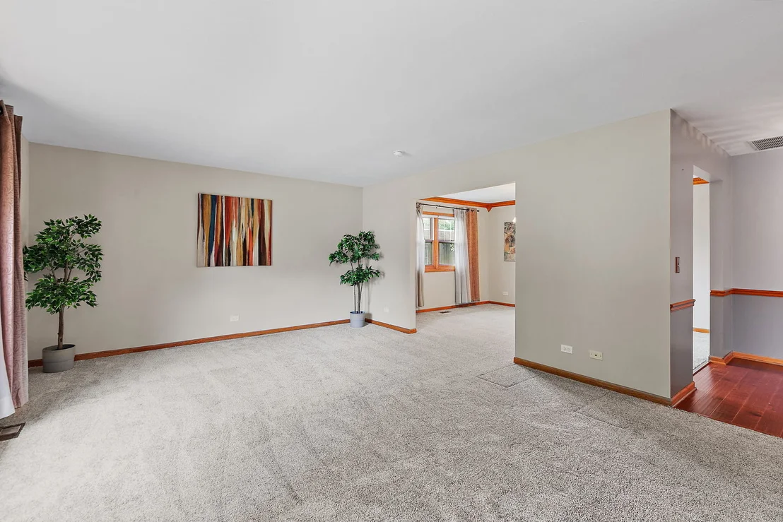 Photo of 104 Millis Lane
