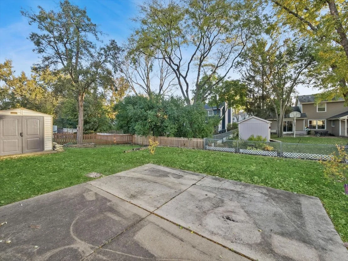 Photo of 122 Encina Drive
