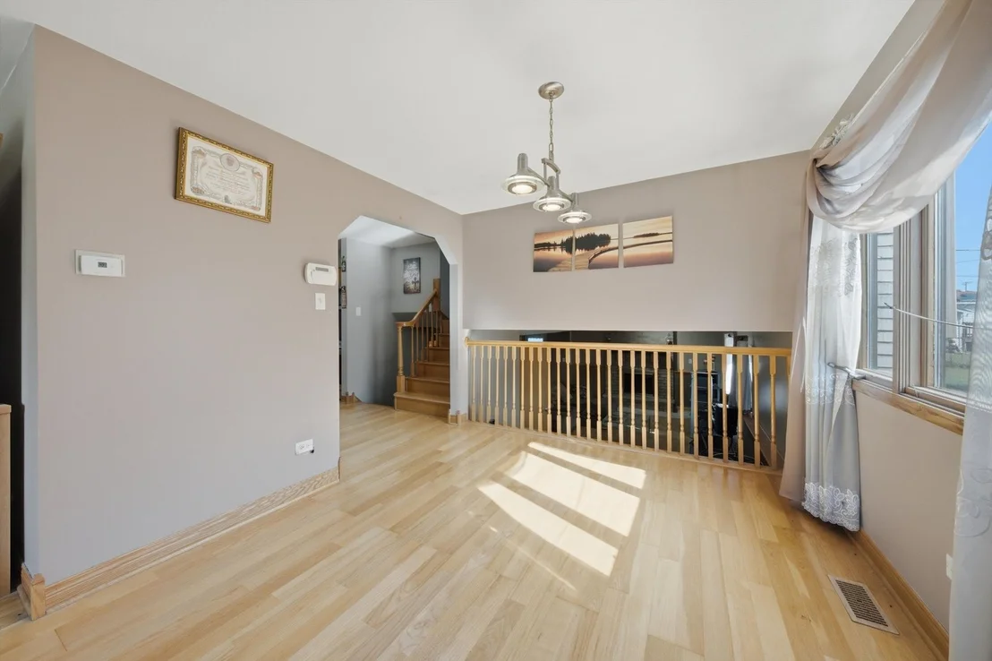 Photo of 7116 W 85th Place