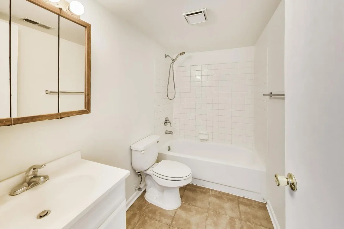 Photo of 1116 RIVERWOOD Drive