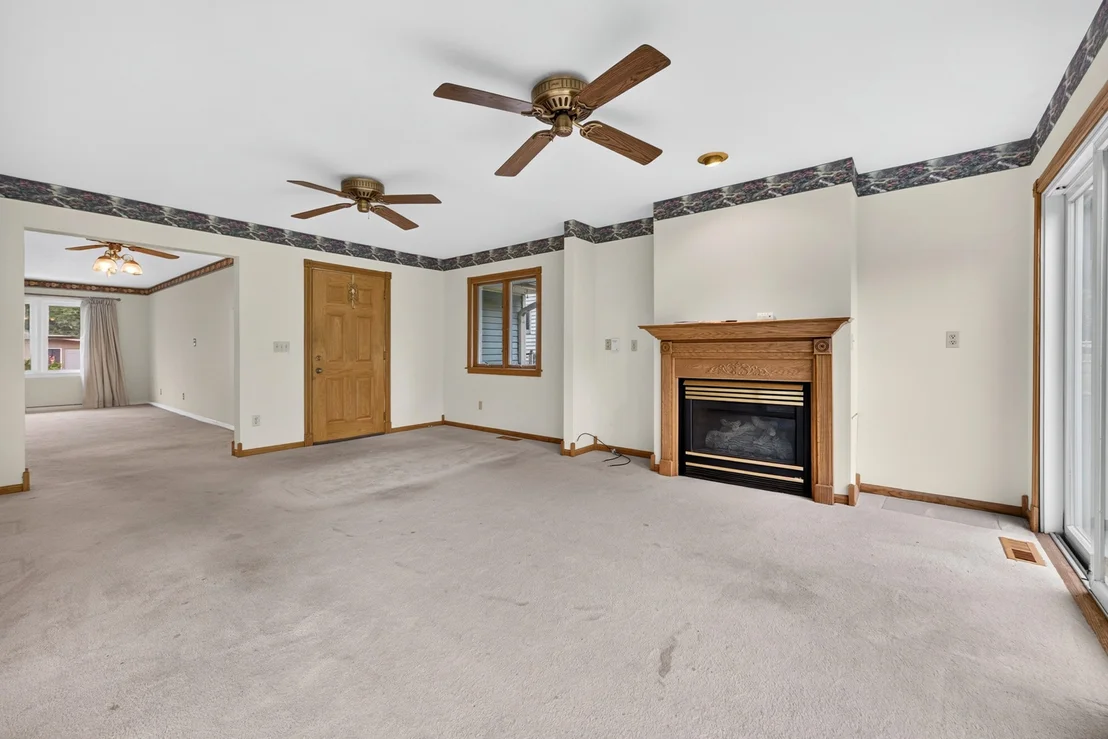Photo of 405 Warren Avenue