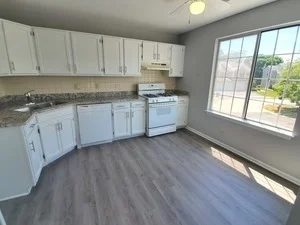 Photo of Unit 2004 at 2004 WINDEMERE Circle