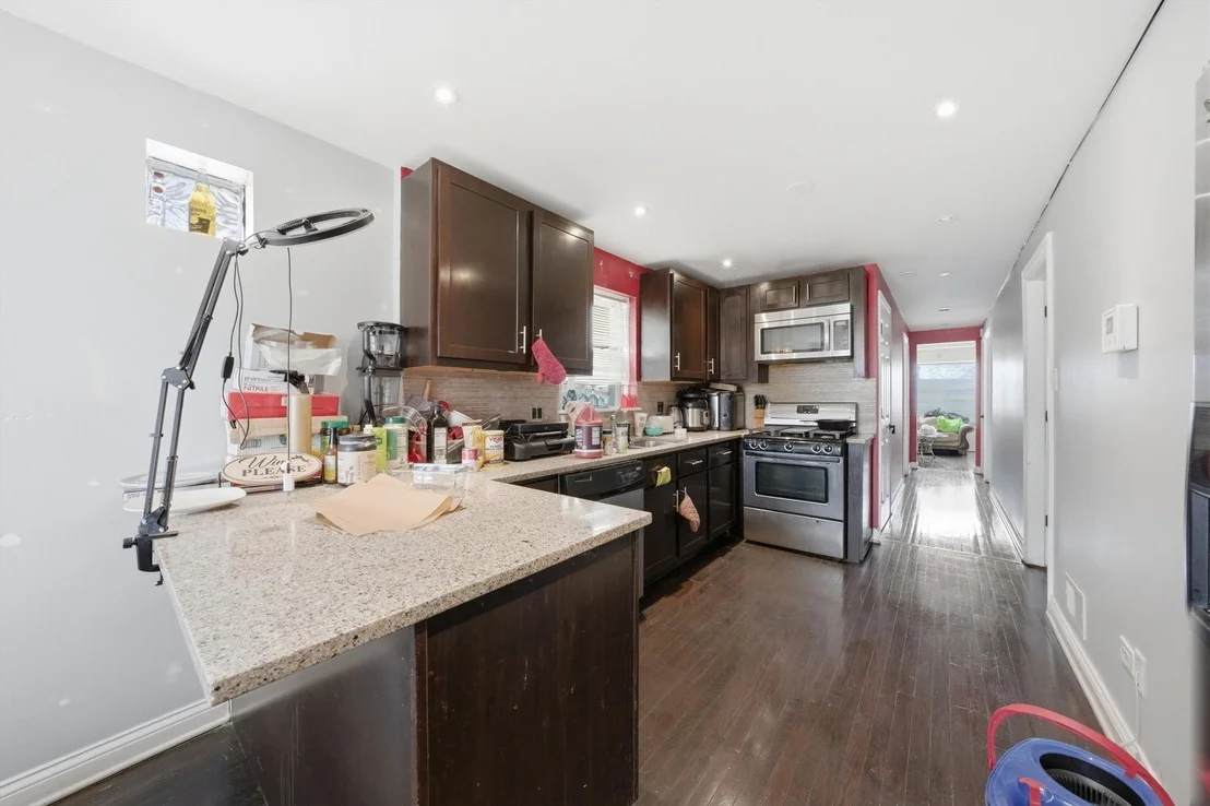 Photo of 1221 W 97th Place