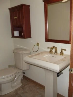 Photo of 602 W Surrey Lane