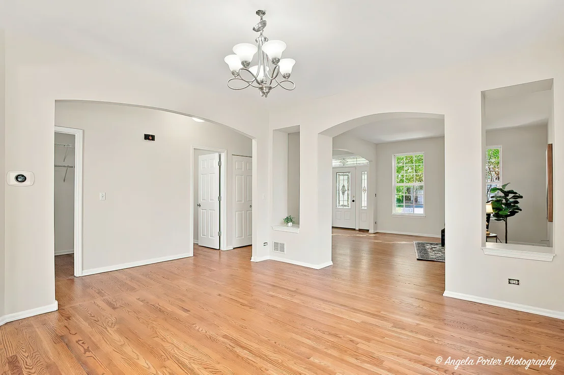 Photo of 606 Barberry Trail