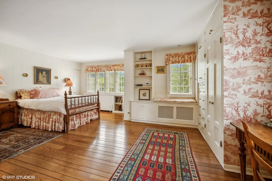 Photo of 844 Hibbard Road