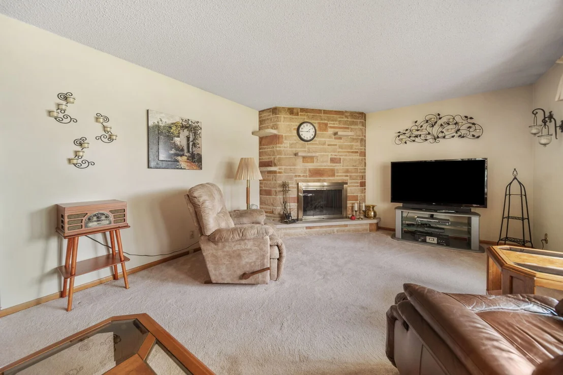 Photo of 1312 Royal Drive
