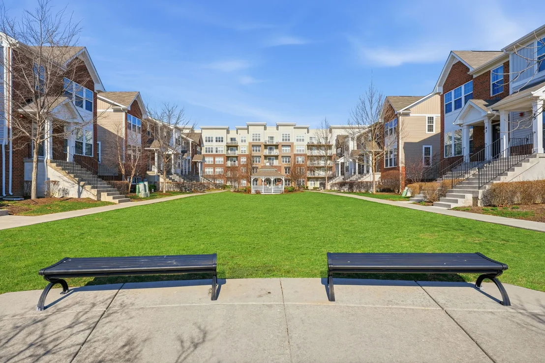 Photo of 72 Nicholas Drive E