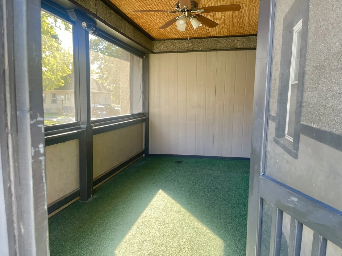 Photo of 2215 3rd Street
