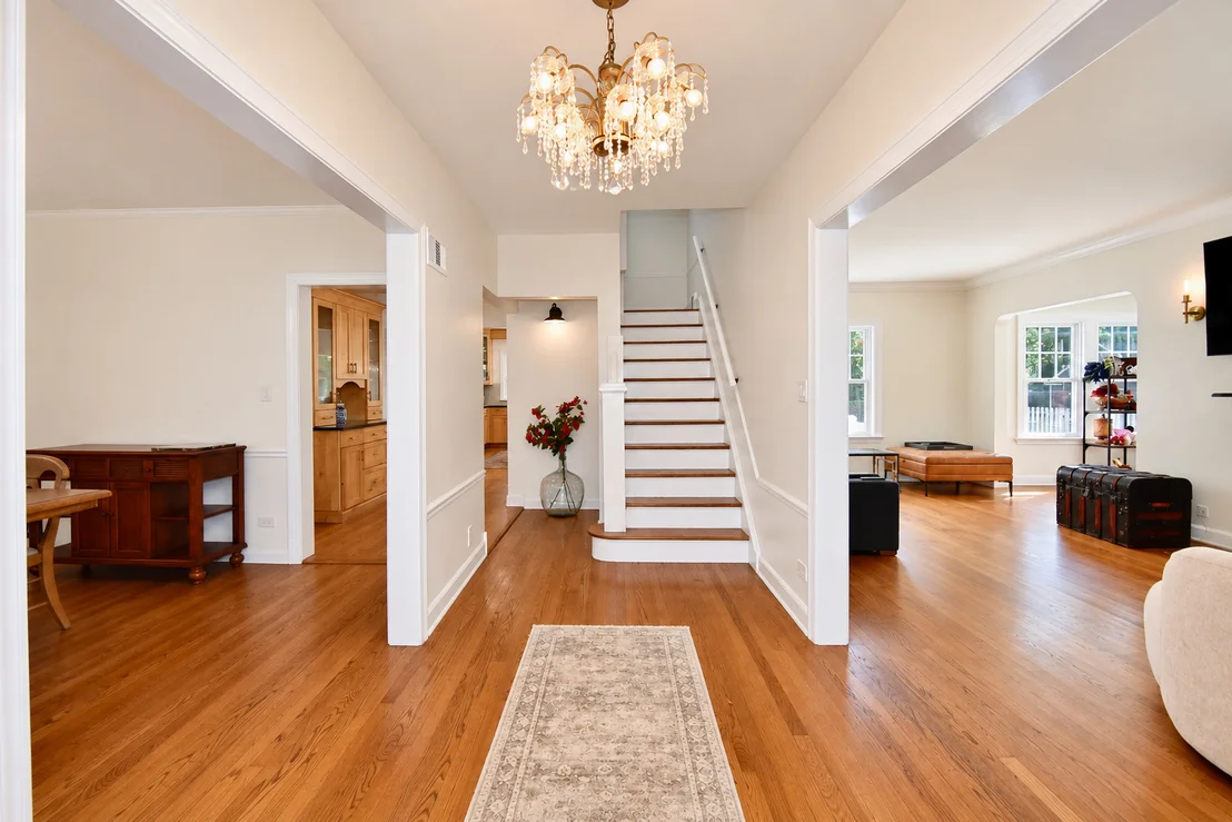 Photo of 1131 Thatcher Avenue