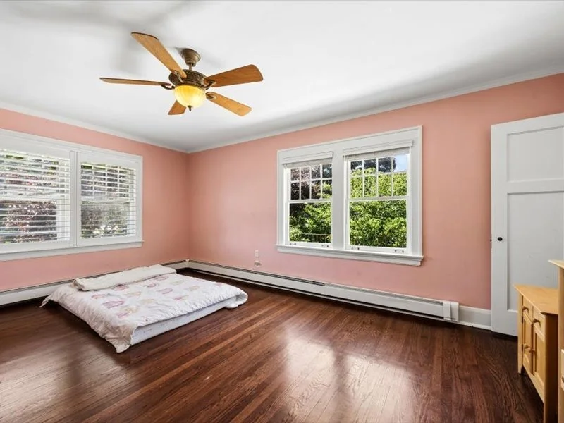 Photo of 201 W Union Avenue