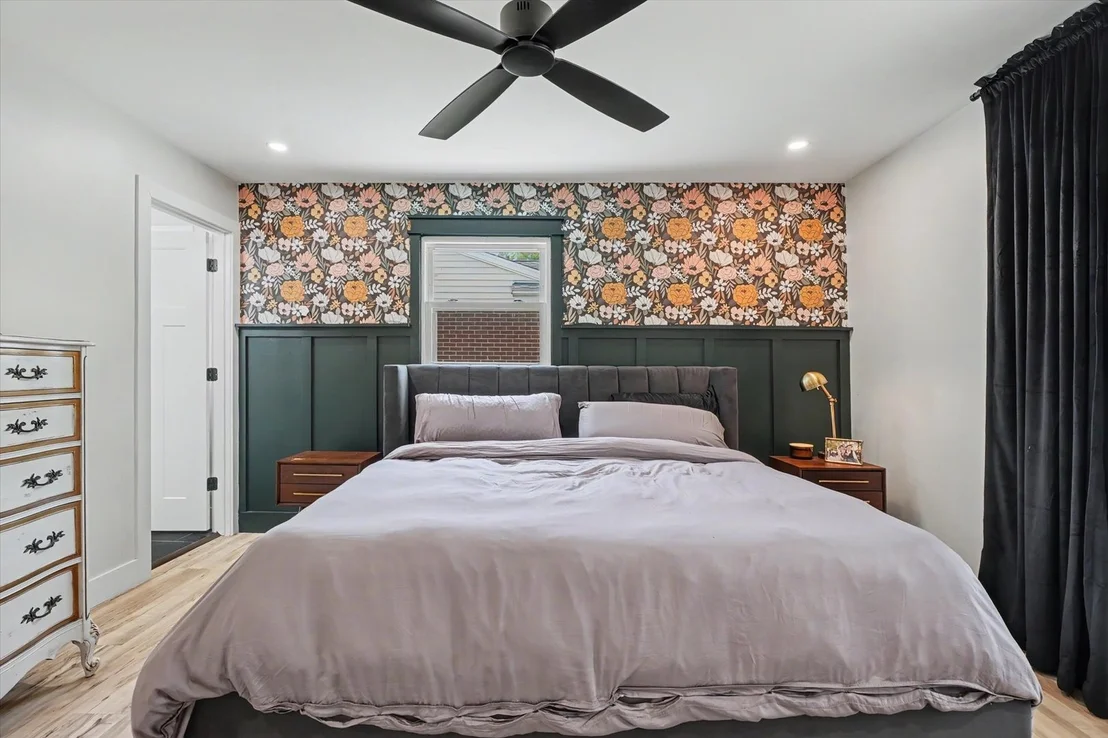 Photo of 1008 Devonshire Drive