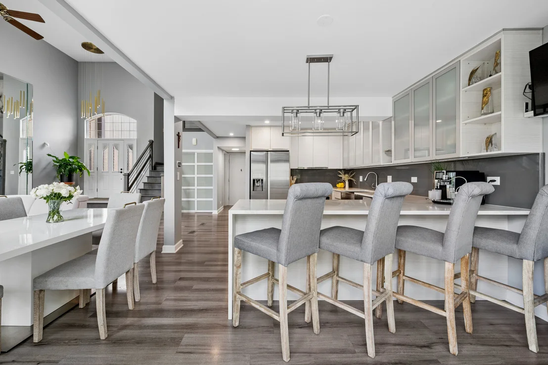Photo of 285 Lorraine Circle