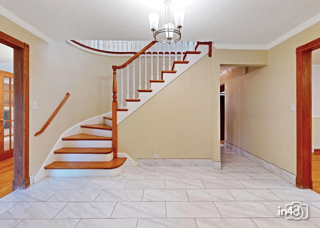 Photo of 2745 Covert Road