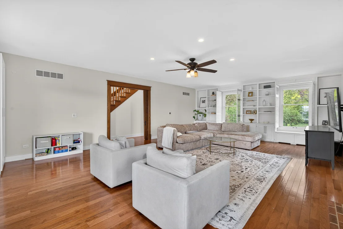Photo of 28364 N Lakeview Circle