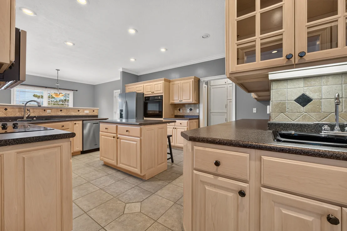 Photo of 41 Pebblebrook Court