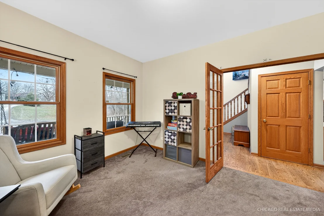 Photo of 25815 W Hilltop Drive
