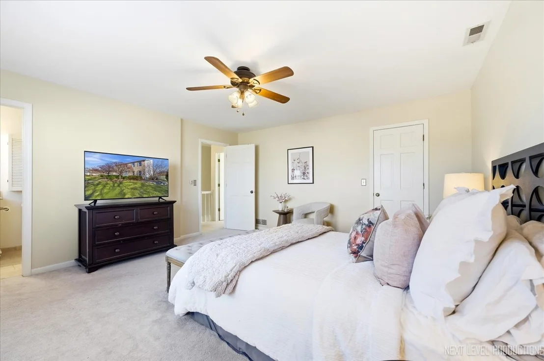 Photo of 549 Bloomfield Circle