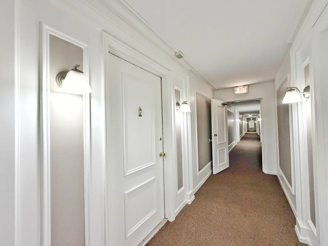 Photo of Unit 205 at 5000 Carriageway Drive