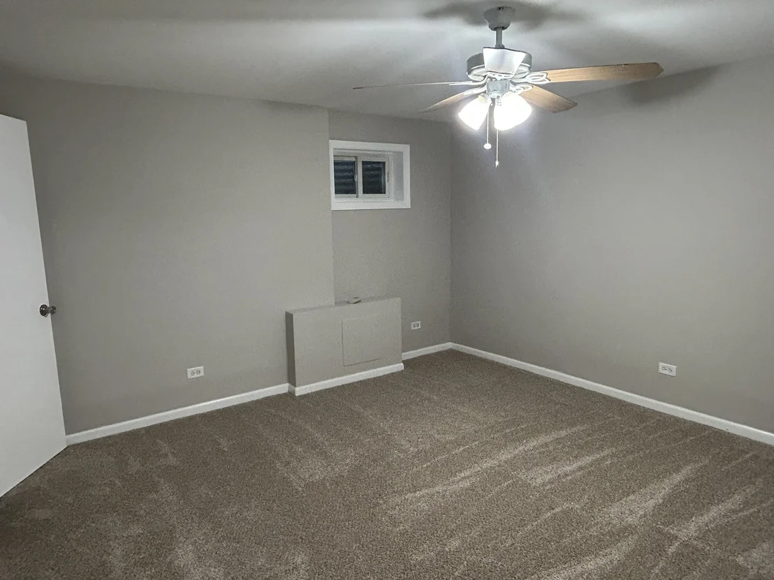 Photo of 1116 STRATFORD Lane