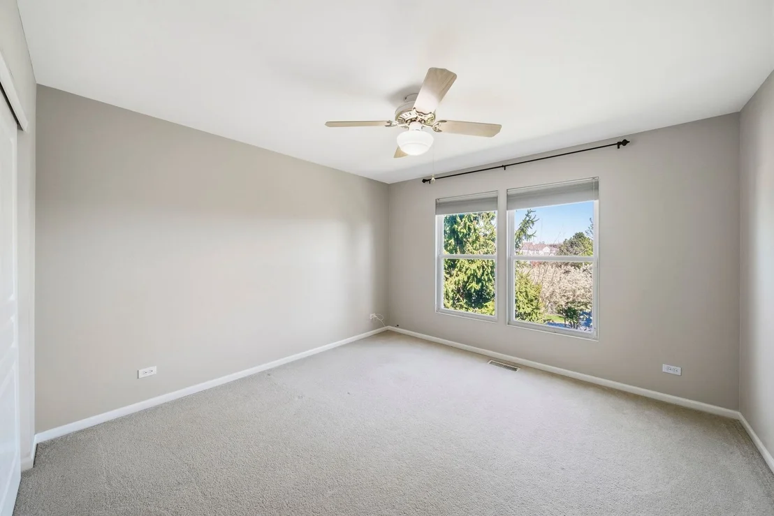 Photo of 18950 W Glenhurst Drive