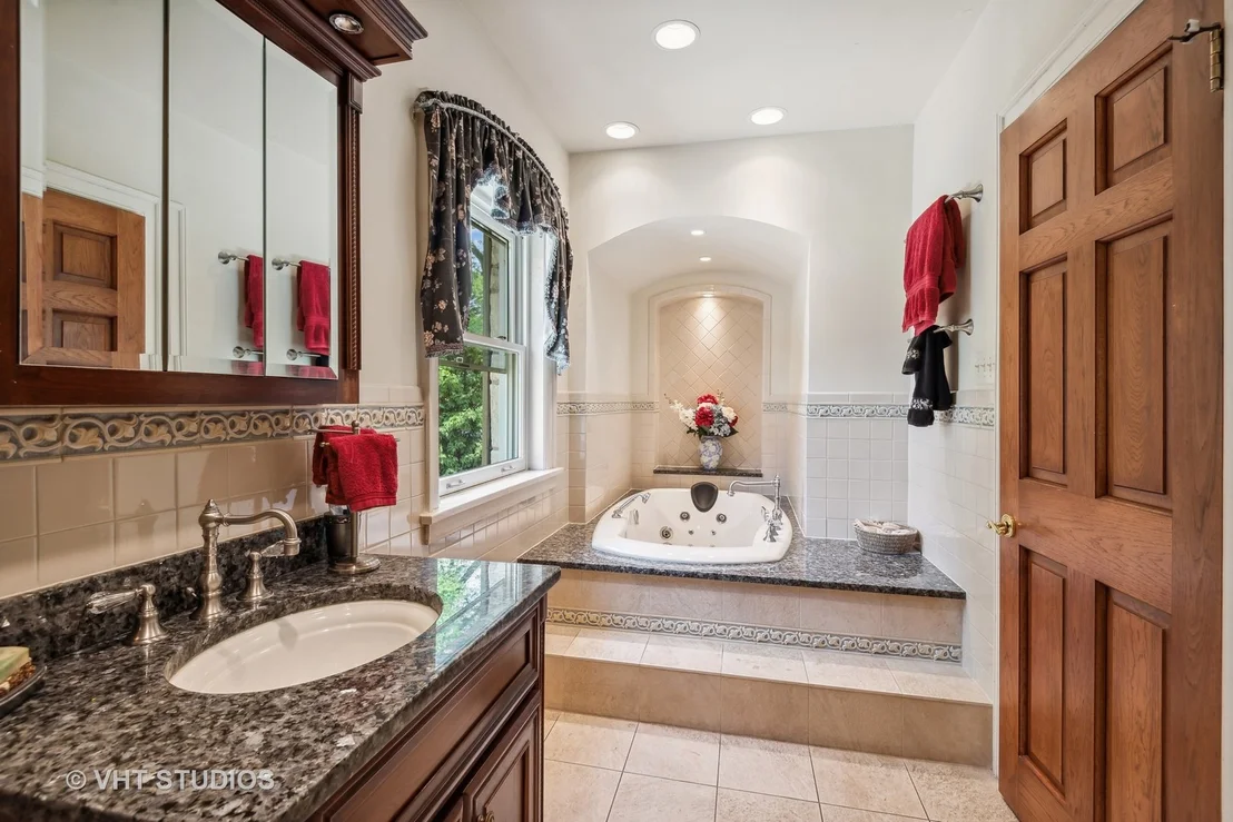 Photo of 1041 Pawnee Road