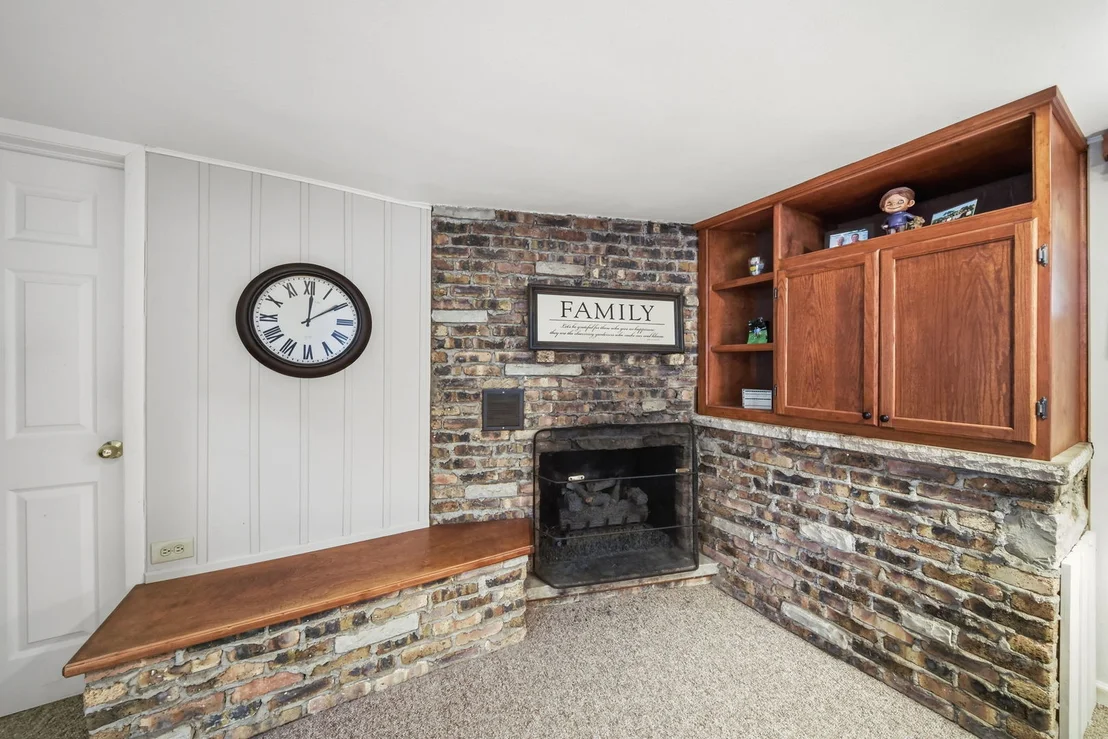 Photo of 534 E Forest Avenue