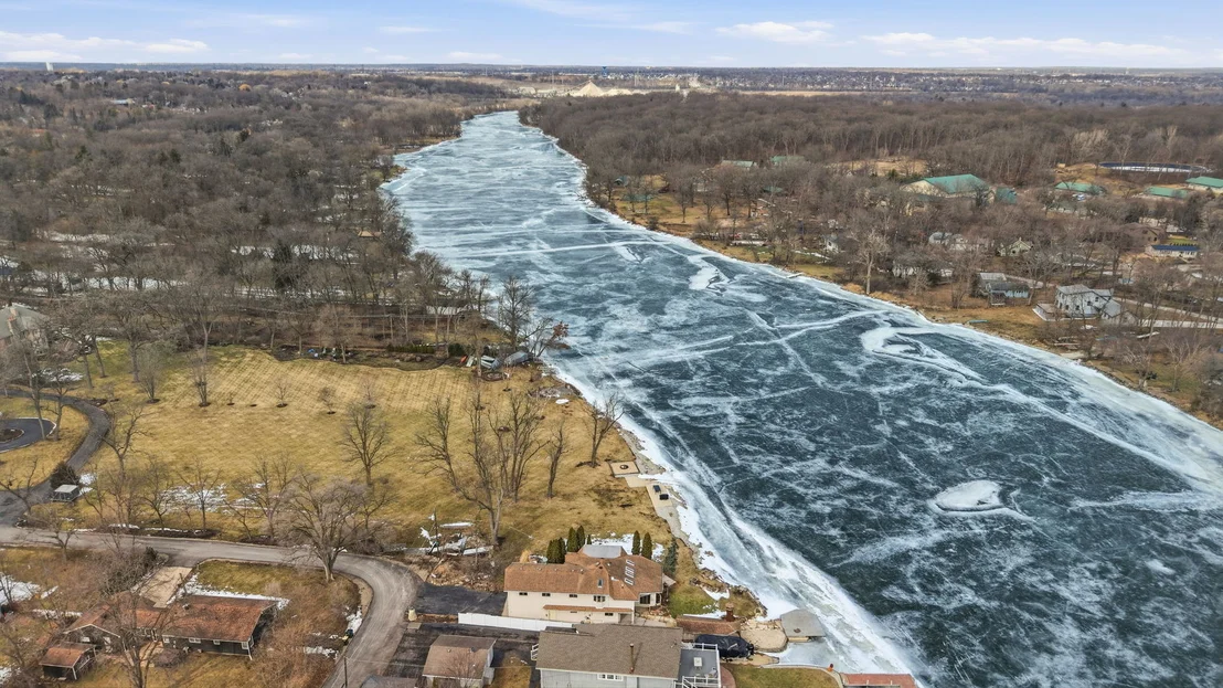 Photo of 6N263 River Drive