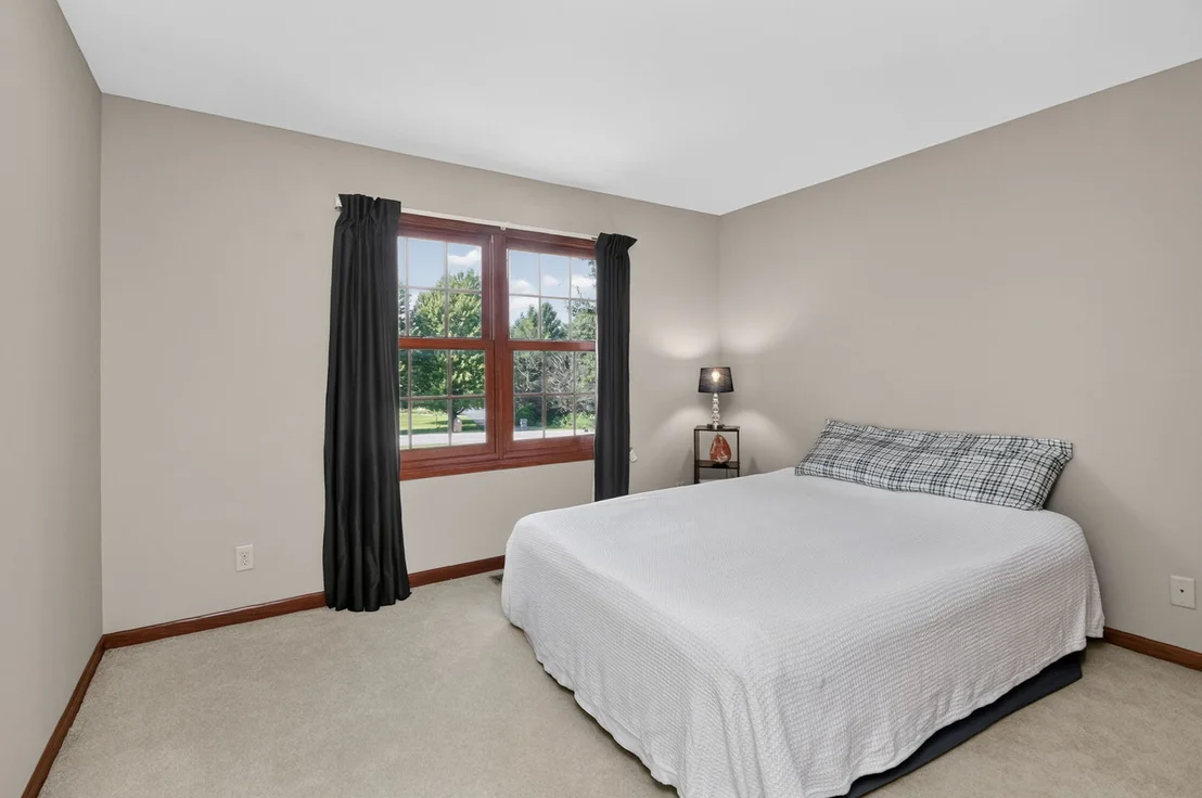 Photo of 2S299 Willow Creek Drive