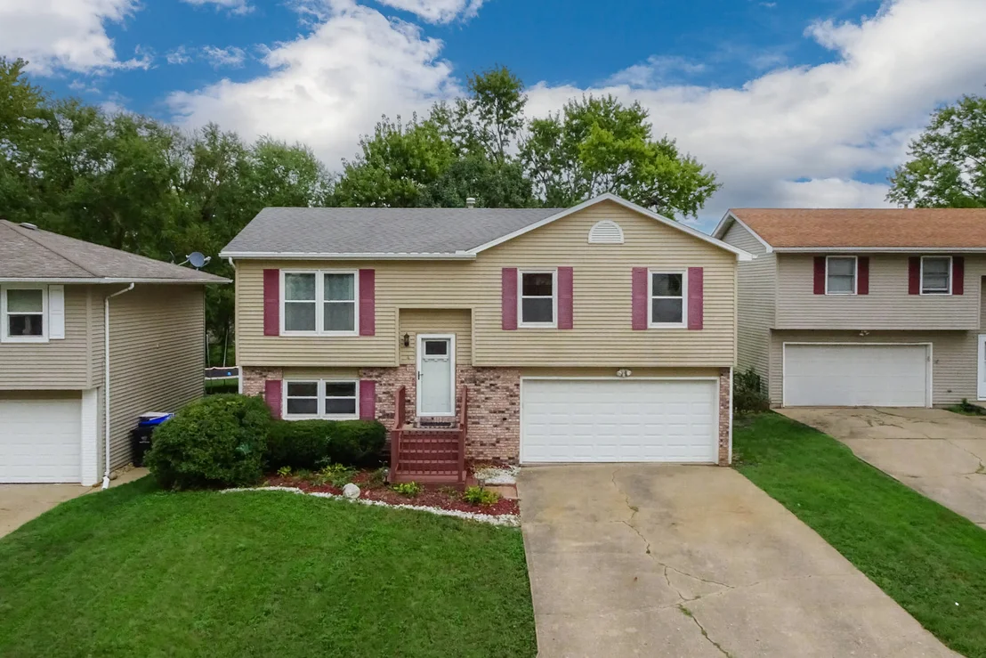 Photo of 4 Moonstone Court
