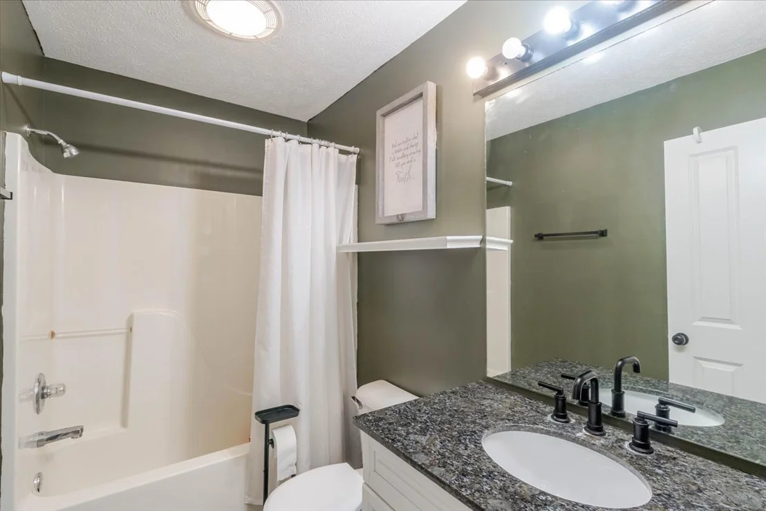 Photo of 412 Sunset Drive