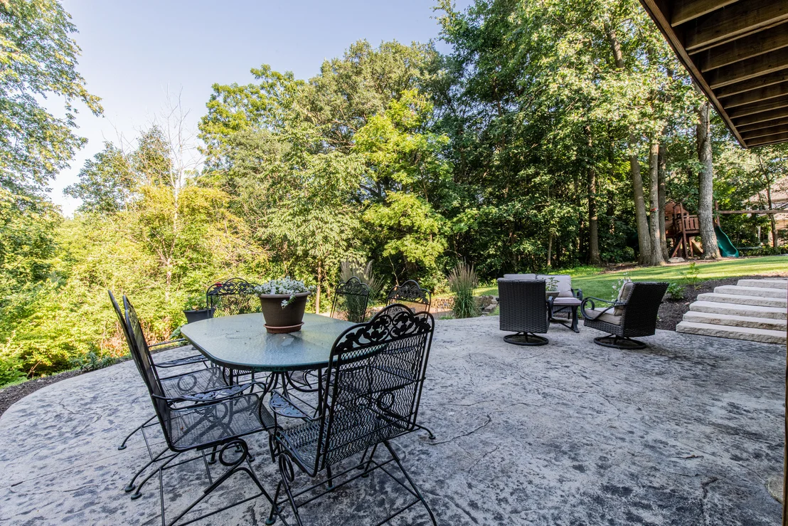 Photo of 4040 River Ridge Lane