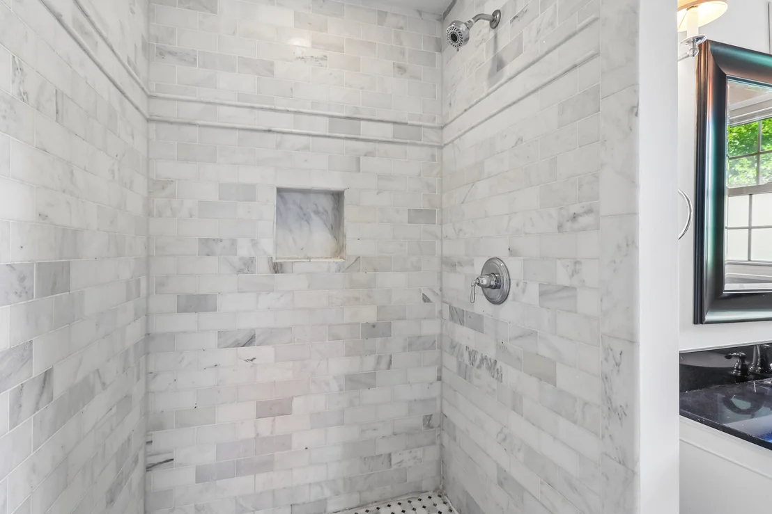 Photo of 1053 Laurel Lane
