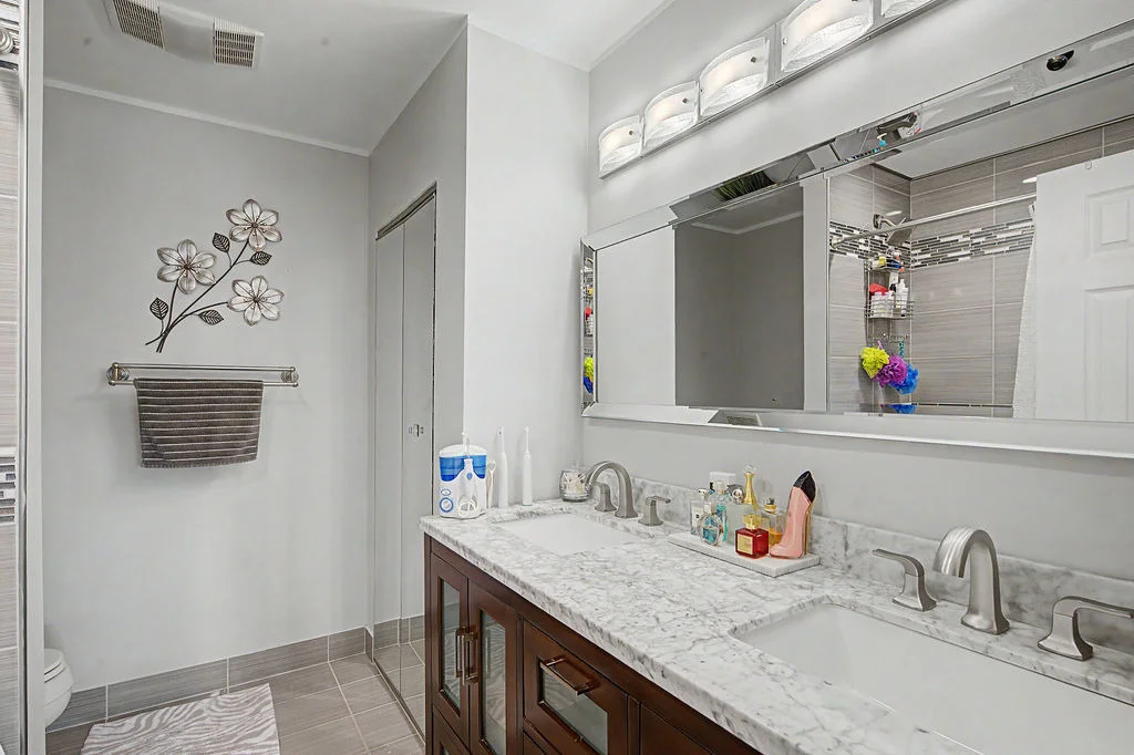 Photo of Unit 210 at 701 FORUM Square