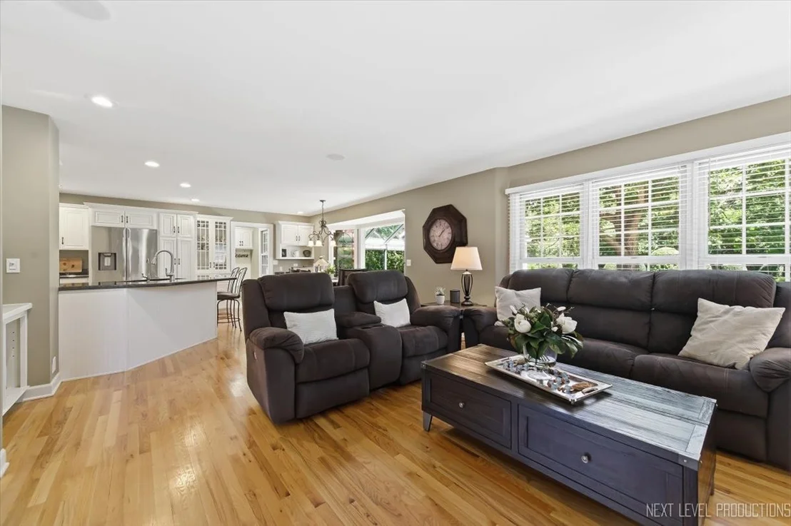 Photo of 990 Pinecrest Drive