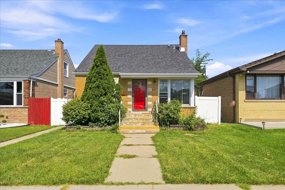 Photo of 3816 W 84th Place