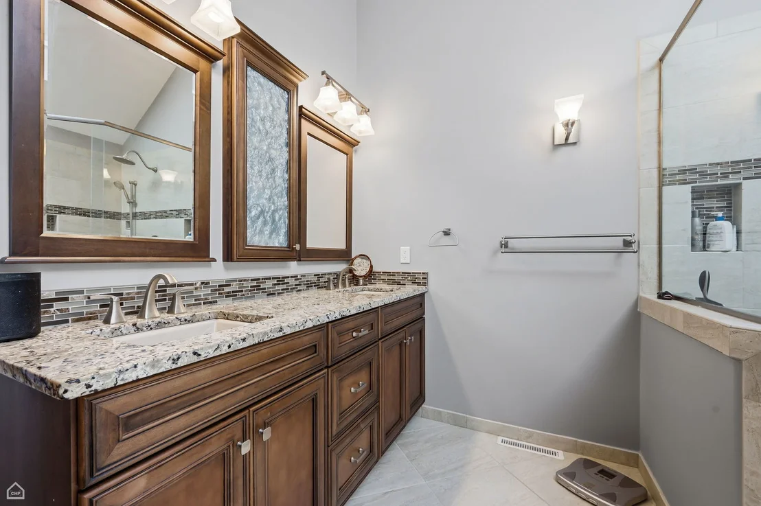 Photo of 2920 Compton Road