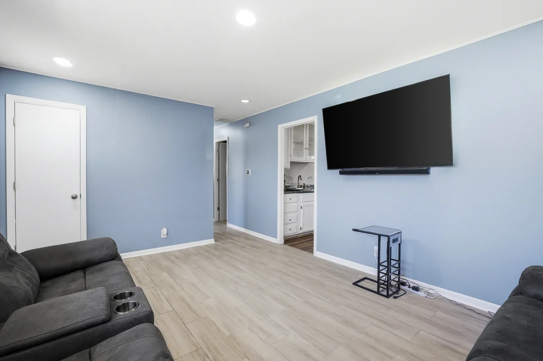 Photo of 205 Villa Road