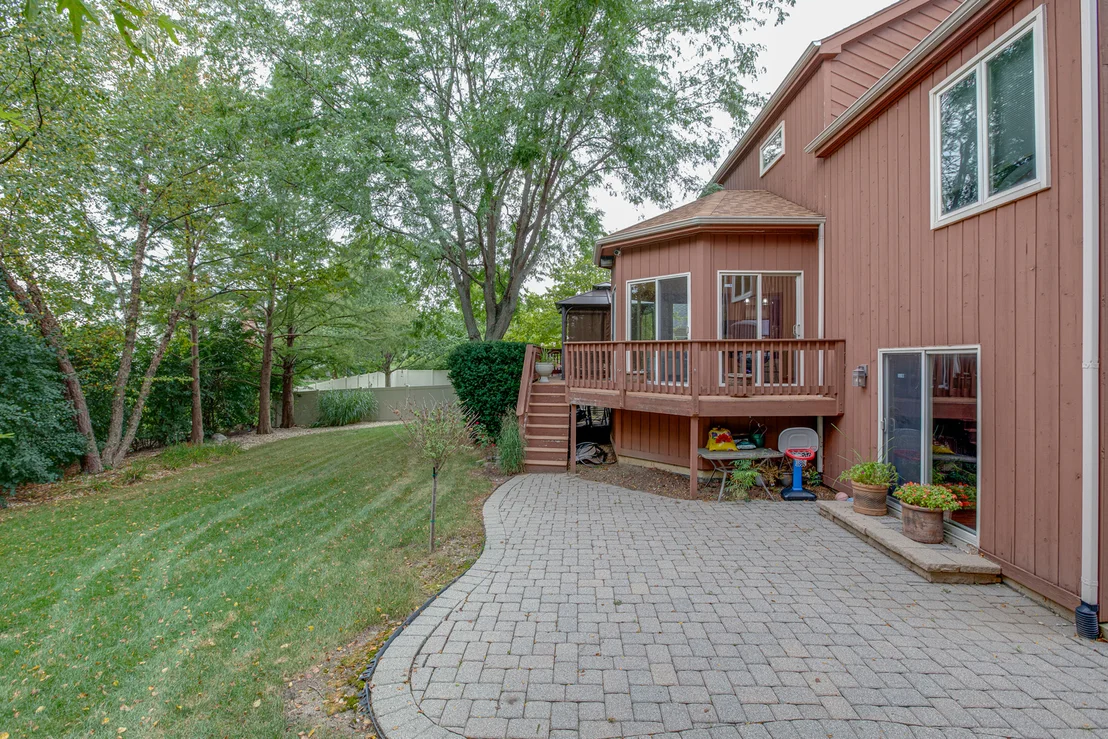 Photo of 950 DUNHAM Drive