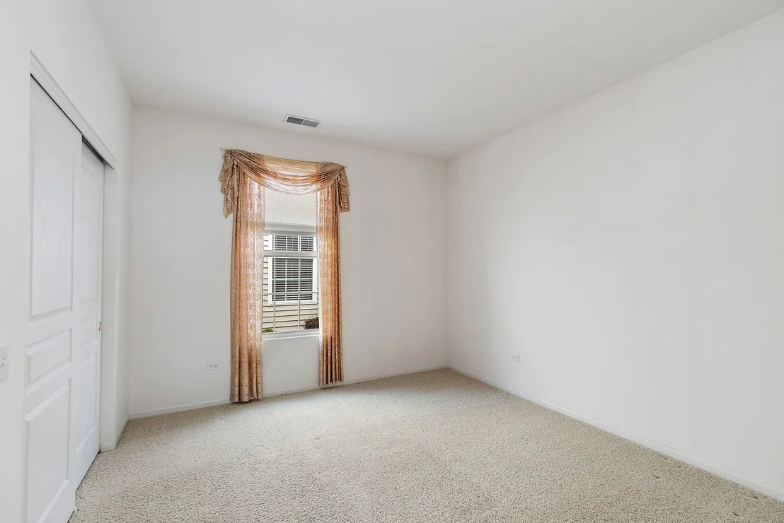Photo of 13761 Chestnut Lane